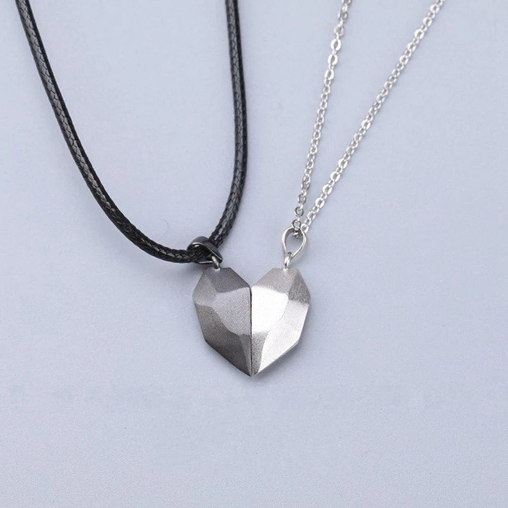 Collier couple Électrocardiogramme cœur magnétique – Symbole d’amour