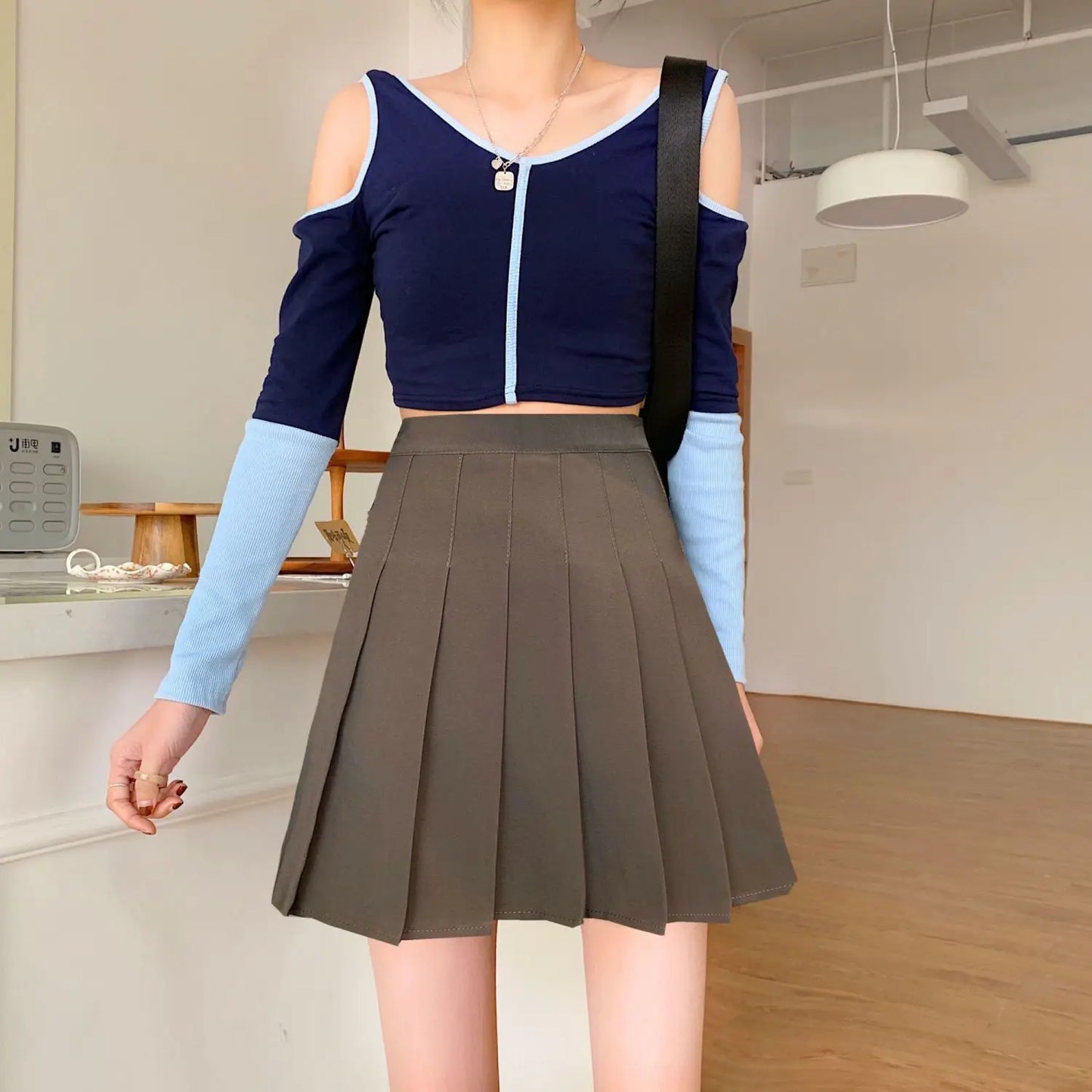 Jupe courte femme grande taille femme été taille haute Harajuku coréen noir mini jupe plissée femme étudiant uniforme