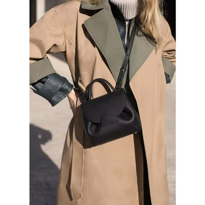 Sac haut de gamme pour femmes, avec Design de Niche, rangement en cuir de luxe léger, sac polyvalent pour les déplacements domicile-travail, 2025